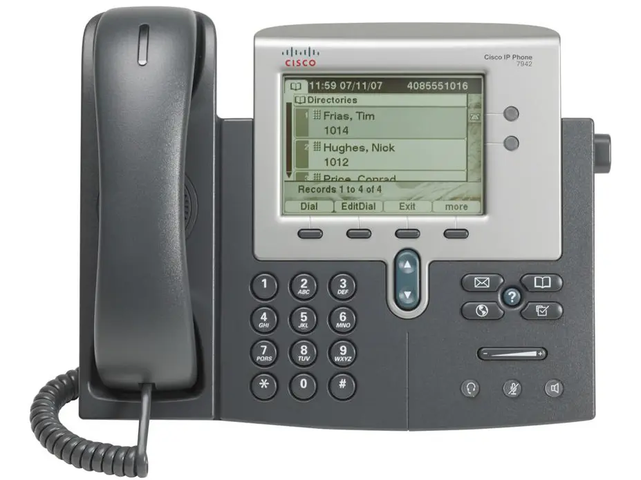 CP-7942G Cisco IP телефон, 2 линии SIP\SCCP, 2 x FE PoE, LCD 320 x 222 BW, гарнитура RJ-9 CP-7942G Cisco IP телефон, 2 линии SIP\SCCP, 2 x FE PoE, LCD 320 x 222 BW, гарнитура RJ-9