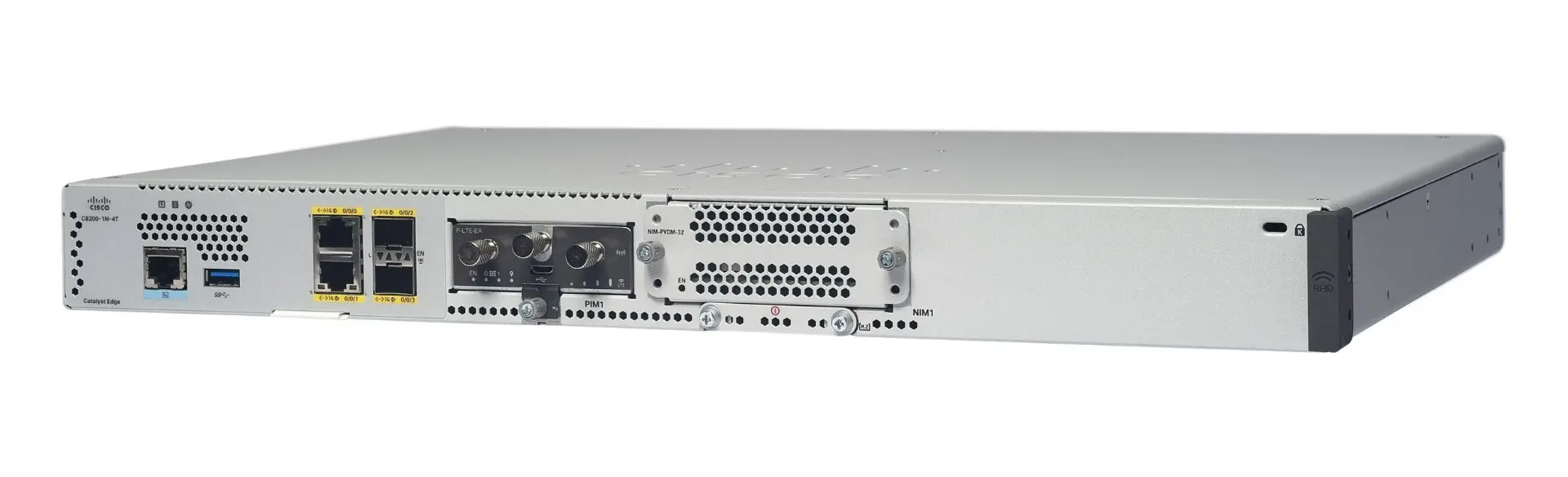 Cisco Catalyst C8200-1N-4T Маршрутизатор Cisco Catalyst C8200-1N-4T Маршрутизатор