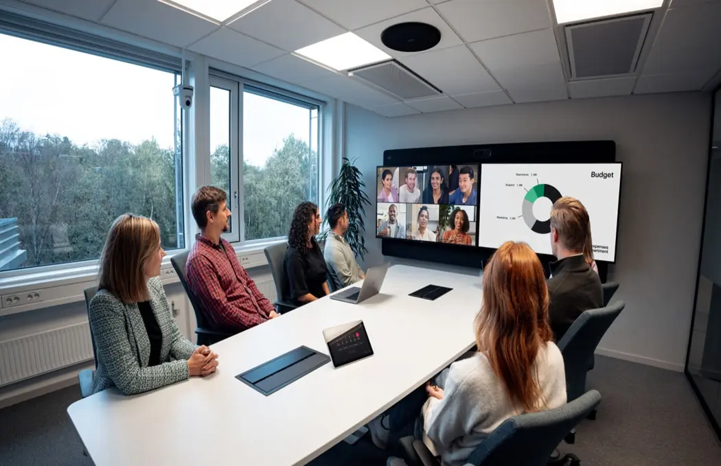 Cisco Room Kit EQX система видеоконференцсвязи, Cisco RoomOS, видео и звук